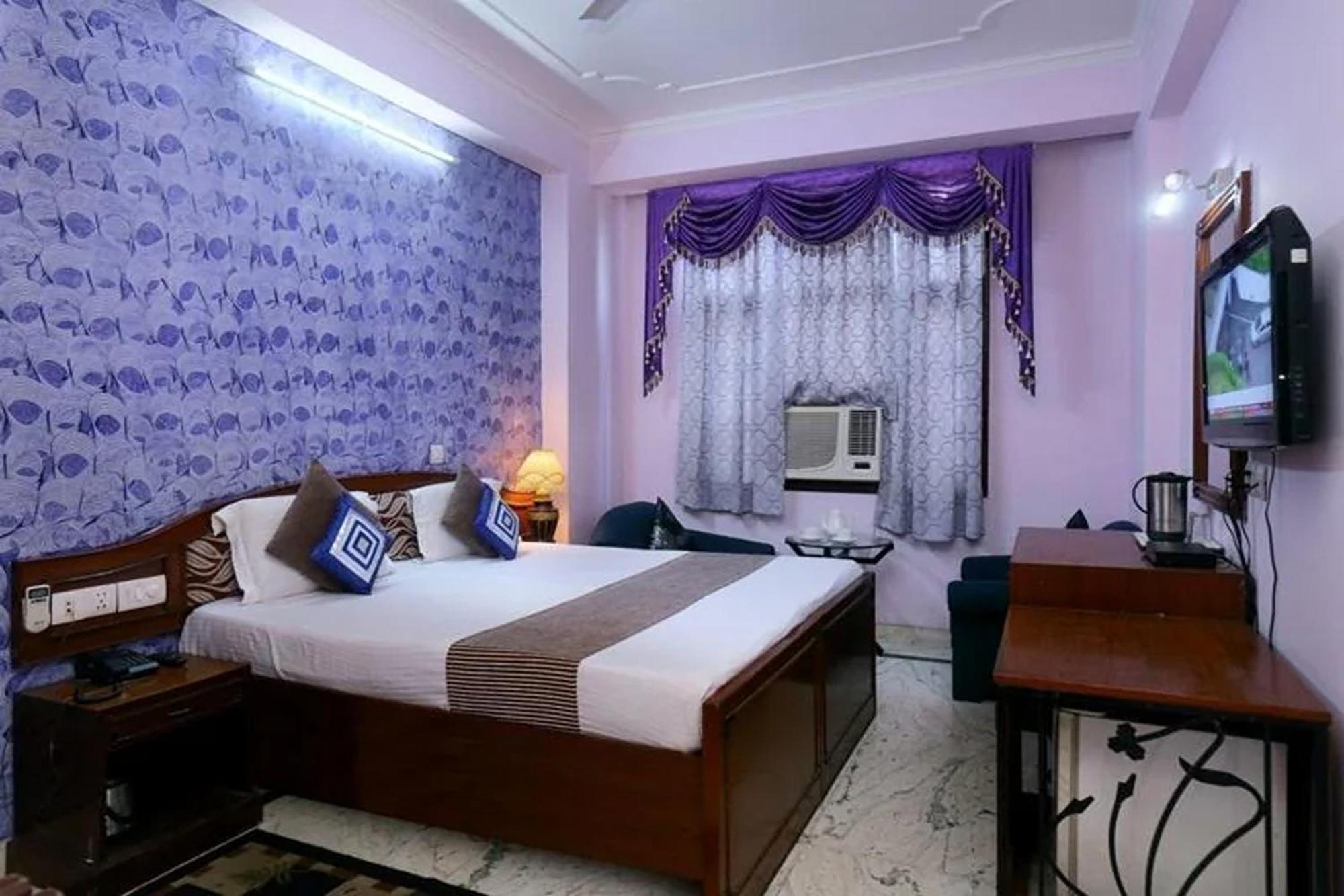 Hotel Indraprastha Delhi  Exterior photo
