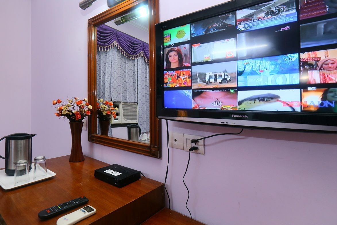Hotel Indraprastha Delhi  Exterior photo