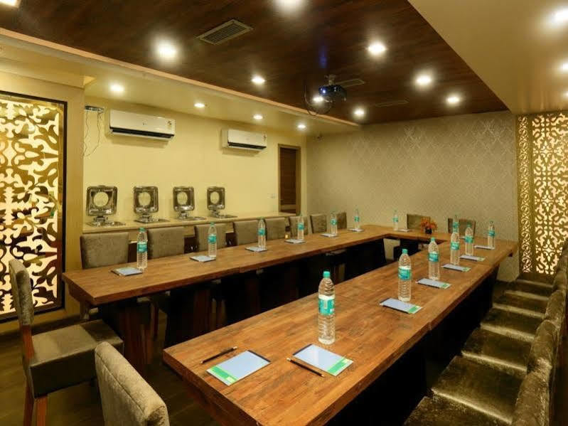 Hotel Indraprastha Delhi  Exterior photo