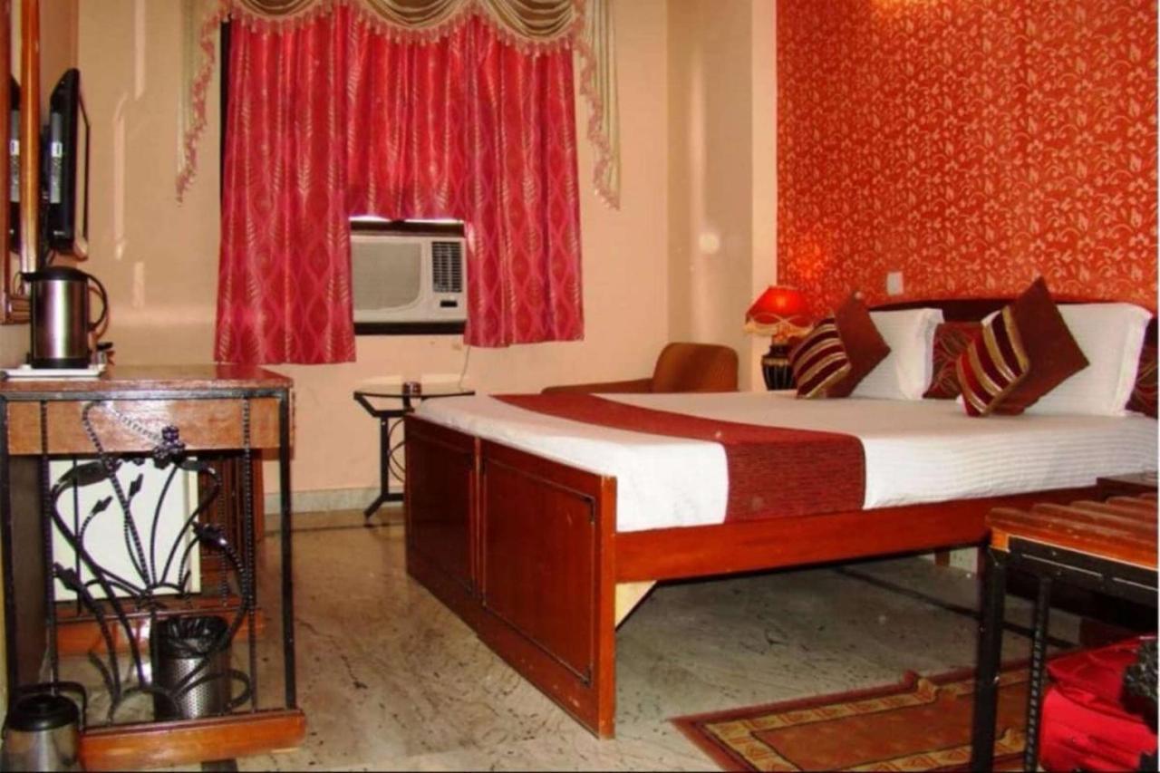 Hotel Indraprastha Delhi  Exterior photo